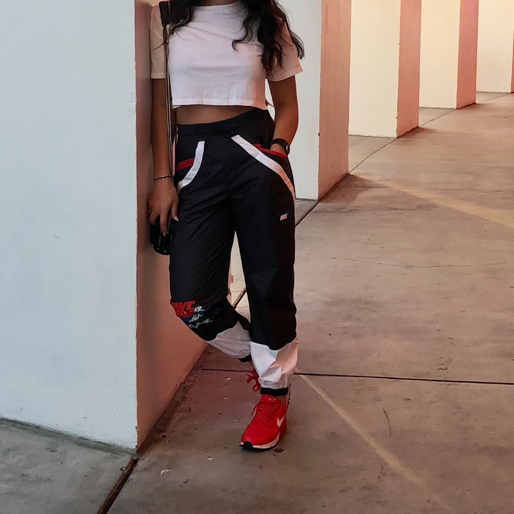 Nike balloon warm up vintage style pant